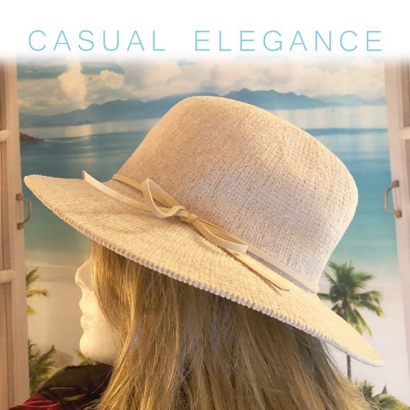 Super soft taupe fedora style hat with band and bow warm for fall OS - Picture 3 of 6